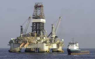Ocean Oil Rig